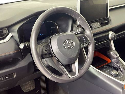 Used 2024 Toyota RAV4 Adventure image 12