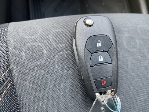 Used 2019 Chevrolet Trax LS AWD/4WD image 12