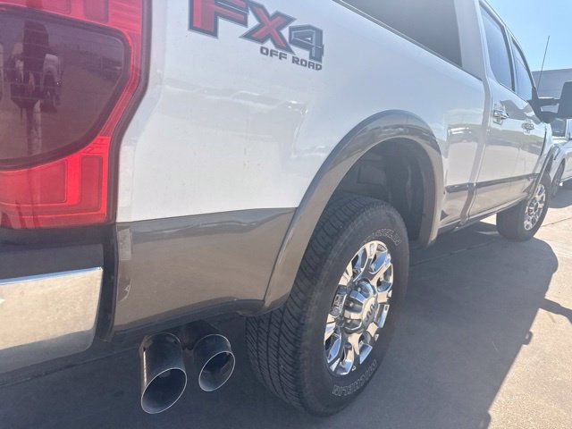 Used 2022 Ford F350 King Ranch w/ King Ranch Ultimate Package AWD/4WD image 16