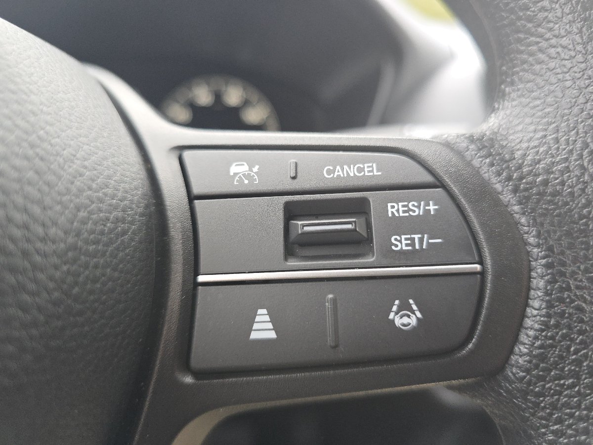 Used 2026 Honda HR-V LX image 10