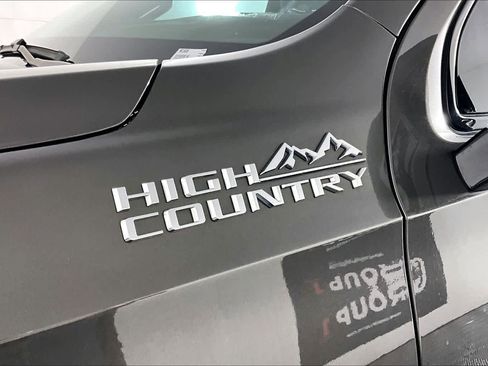 Used 2021 Chevrolet Tahoe High Country w/ Premium Package image 10