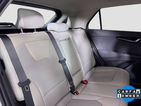 Used 2023 Kia Niro EX image 26