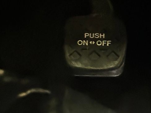 Used 2018 Toyota Prius Four FWD image 58
