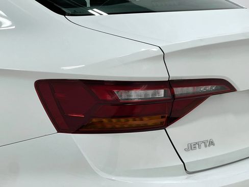 Used 2019 Volkswagen Jetta S w/ Driver Assistance Package FWD image 33