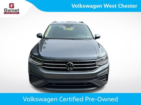 Certified 2023 Volkswagen Tiguan SE FWD image 9