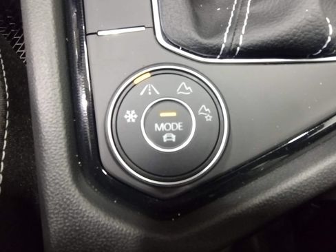 New 2026 Volkswagen Taos SEL AWD/4WD image 29