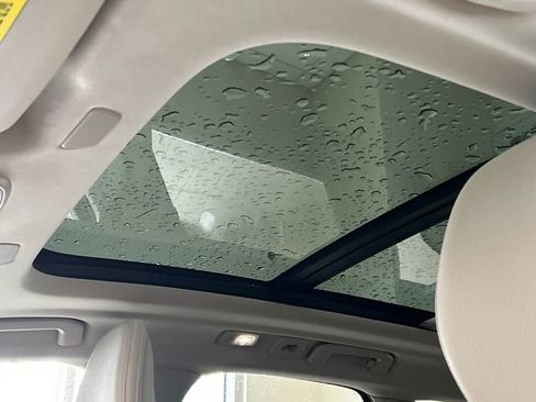 Certified 2023 Volvo XC60 B5 Core w/ Climate Package image 21