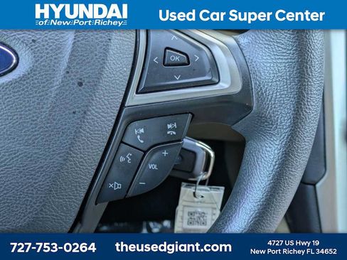 Used 2014 Ford Fusion SE FWD image 30