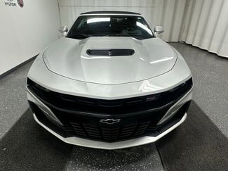 Used 2019 Chevrolet Camaro SS video 3