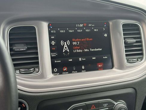 Used 2023 Dodge Charger SXT RWD image 17