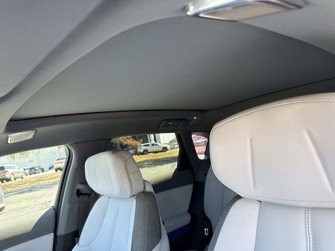 New 2026 Cadillac Optiq Luxury 1 image 31