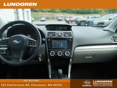 Used 2016 Subaru Forester 2.5i Premium AWD/4WD image 6