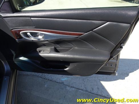 Used 2013 INFINITI M37 x w/ Premium Pkg AWD/4WD image 30