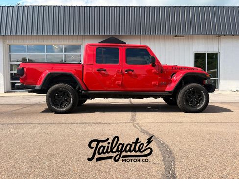 Used 2020 Jeep Gladiator Rubicon AWD/4WD image 1