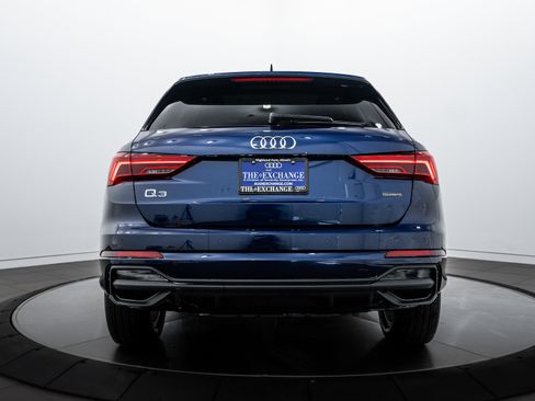 New 2025 Audi Q3 2.0T Premium image 17