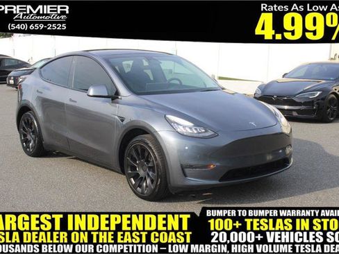 Used 2023 Tesla Model Y Long Range AWD/4WD image 1