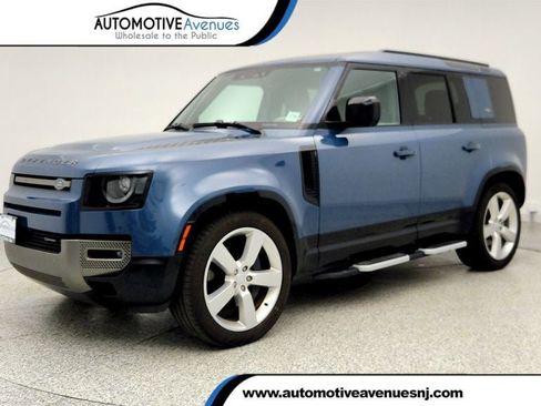 Used 2023 Land Rover Defender 110 X-Dynamic SE image 1