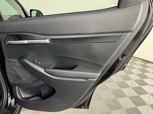 Used 2026 Kia Seltos LX FWD image 32