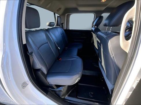 Used 2020 RAM 1500 Tradesman w/ Chrome Appearance Group image 25