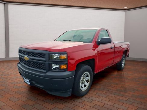 Used 2014 Chevrolet Silverado 1500 W/T RWD image 4