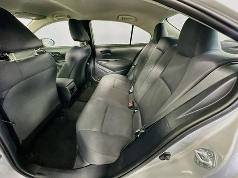 Used 2022 Toyota Corolla LE FWD image 27