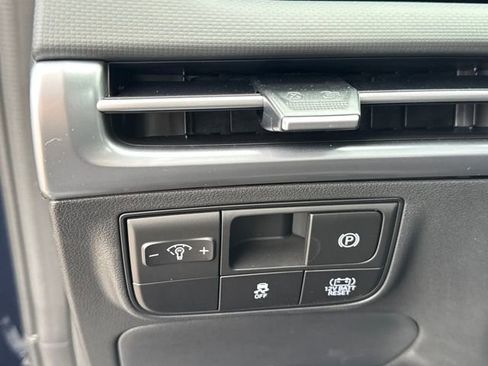 New 2026 Hyundai Tucson Blue SE w/ Tow & Go Package image 23