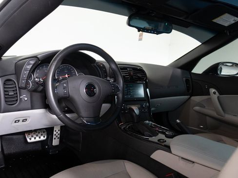 Used 2013 Chevrolet Corvette Grand Sport w/ 2LT Preferred Equipment Group image 18