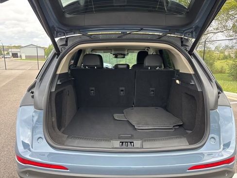 Certified 2025 Lincoln Corsair FWD image 11