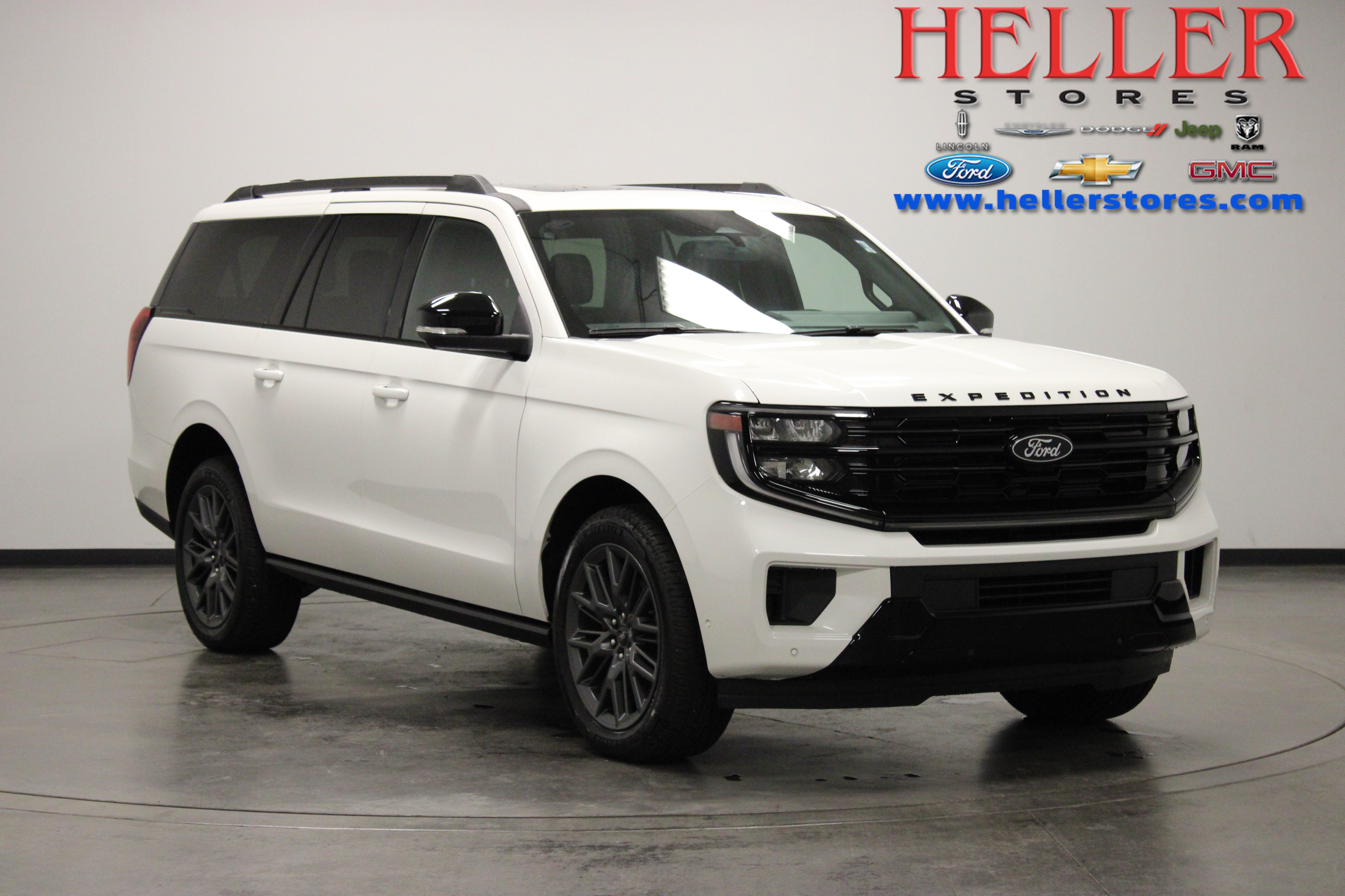 Used 2025 Ford Expedition Max Platinum w/ Stealth Performance Package AWD/4WD image 1