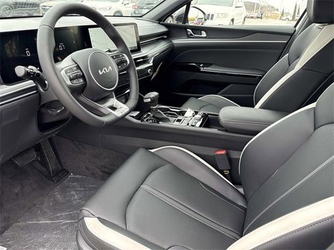 New 2026 Kia K5 GT-Line image 12