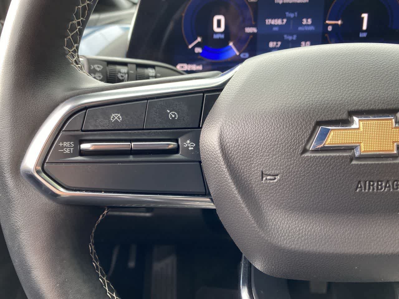 Used 2024 Chevrolet Equinox EV LT AWD/4WD image 20