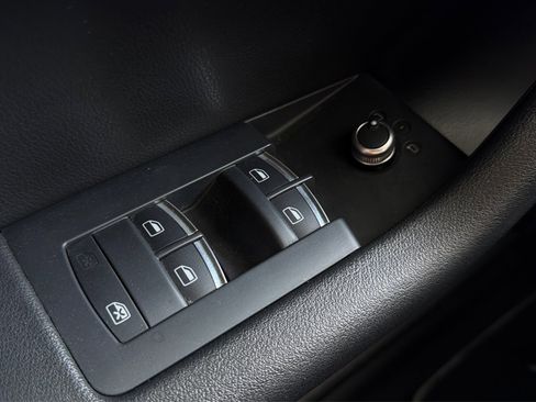 Used 2013 Audi A3 TDI Premium Plus w/ Premium Plus Pkg image 35