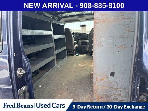 Used 2001 Ford E-350 and Econoline 350 Super Duty image 13
