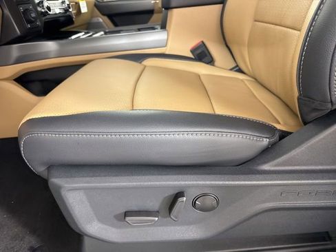New 2026 Ford F350 Lariat w/ Lariat Ultimate Package image 16