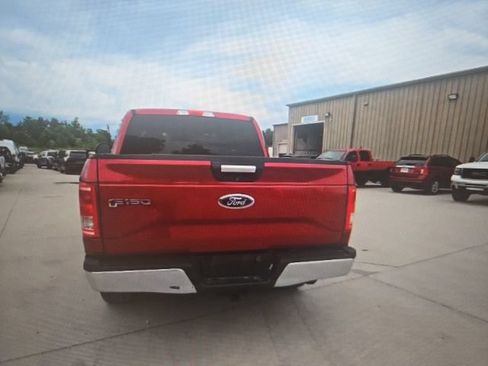 Used 2017 Ford F150 XLT w/ Equipment Group 301A Mid AWD/4WD image 5