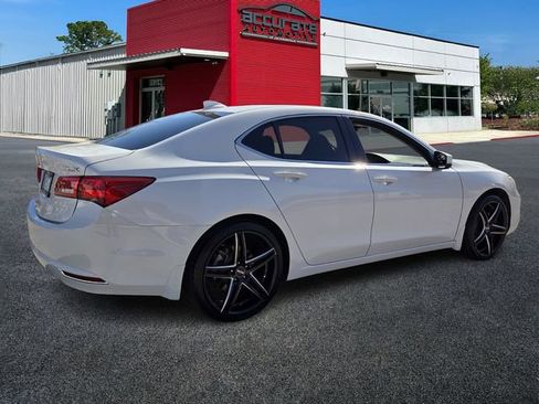 Used 2020 Acura TLX image 5