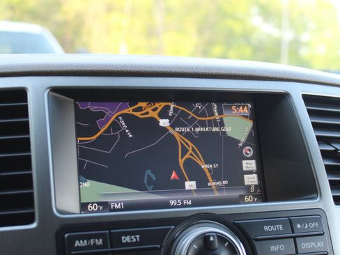 Used 2014 Nissan Armada Platinum image 37