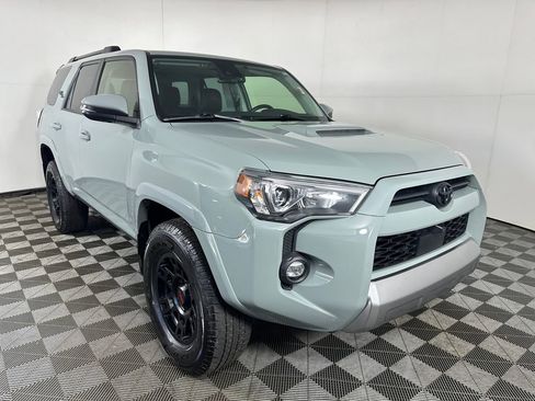 Used 2023 Toyota 4Runner TRD Off-Road Premium w/ Off Road Premium Plus Package AWD/4WD image 7