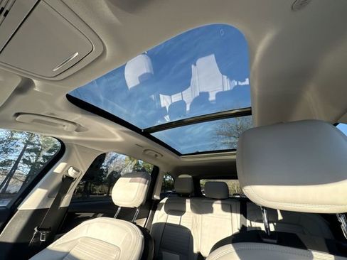 New 2026 Lincoln Nautilus Reserve image 22