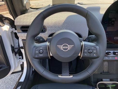 Used 2026 MINI Cooper S FWD image 9