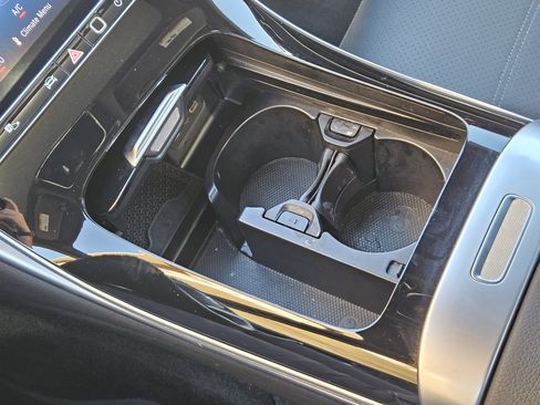 Certified 2025 Mercedes-Benz C 300 Sedan image 21