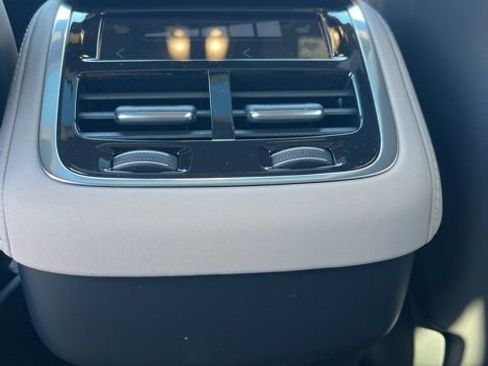 New 2026 Volvo XC90 B6 Plus w/ Protection Package Premier AWD/4WD image 25