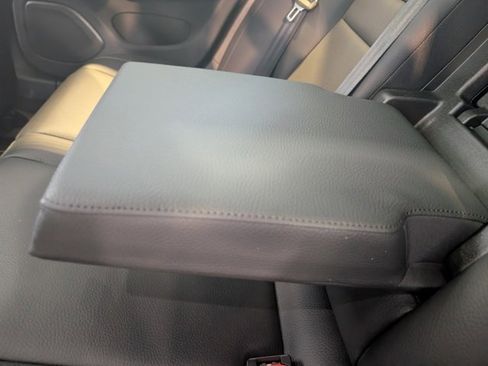 Used 2024 Volvo V60 B5 Cross Country Plus image 25