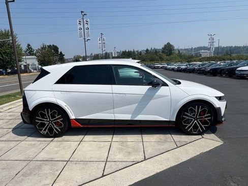Certified 2025 Hyundai Ioniq 5 N AWD/4WD image 4