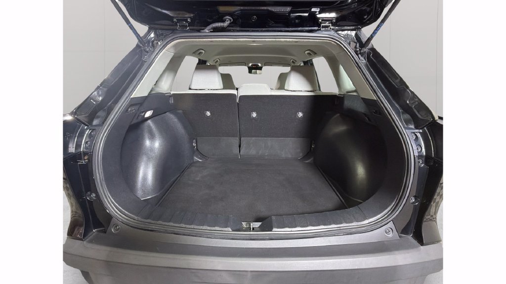 Used 2023 Toyota Corolla Cross L FWD image 27
