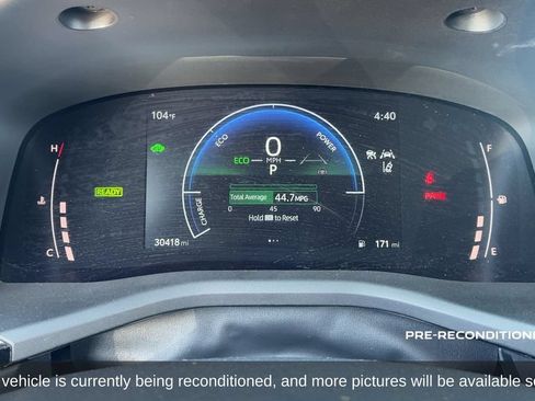 Used 2025 Toyota Camry LE FWD image 16