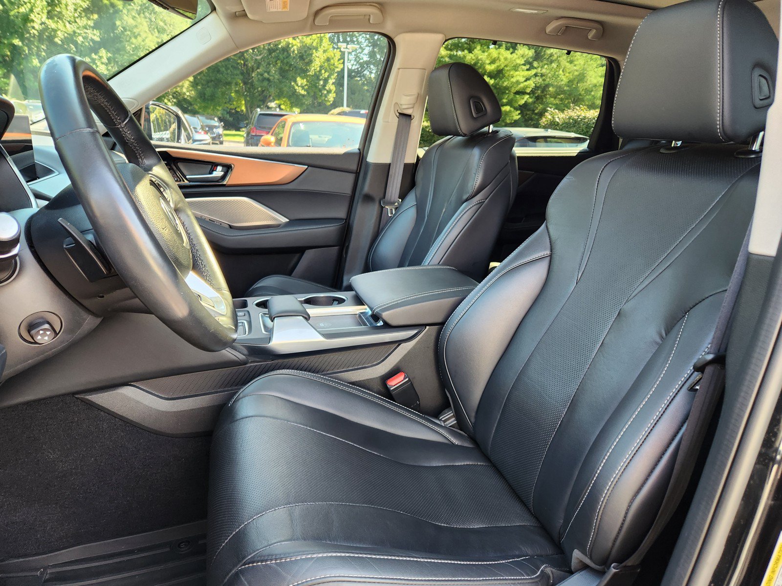 Used 2022 Acura MDX w/ Technology Package AWD/4WD image 10