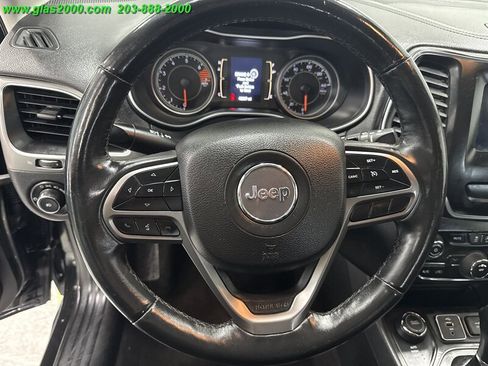 Used 2019 Jeep Cherokee Latitude Plus w/ Cold Weather Group image 3