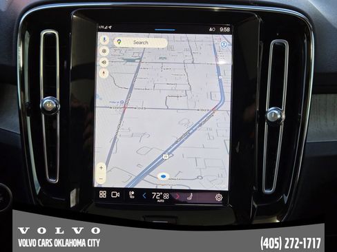 Certified 2024 Volvo XC40 B5 Core w/ Protection Package Premier image 16