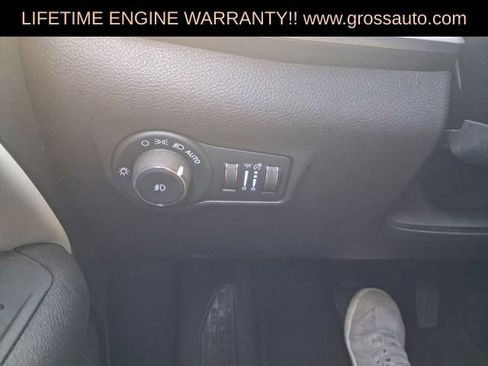 Certified 2025 Jeep Compass Limited AWD/4WD image 18